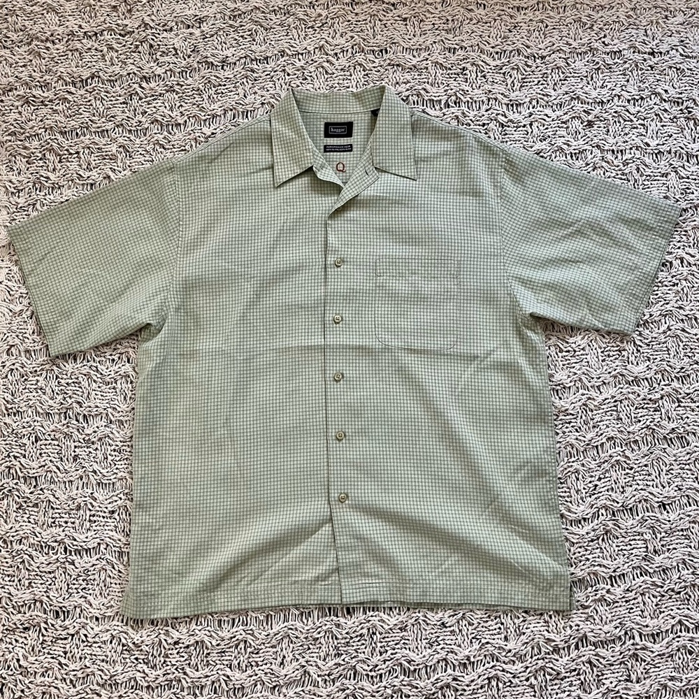 Haggar Performance Wear Short Sleeve Button Up / Down / Dress Shirt